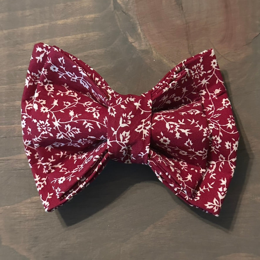 Vines on Wine Bow Tie
