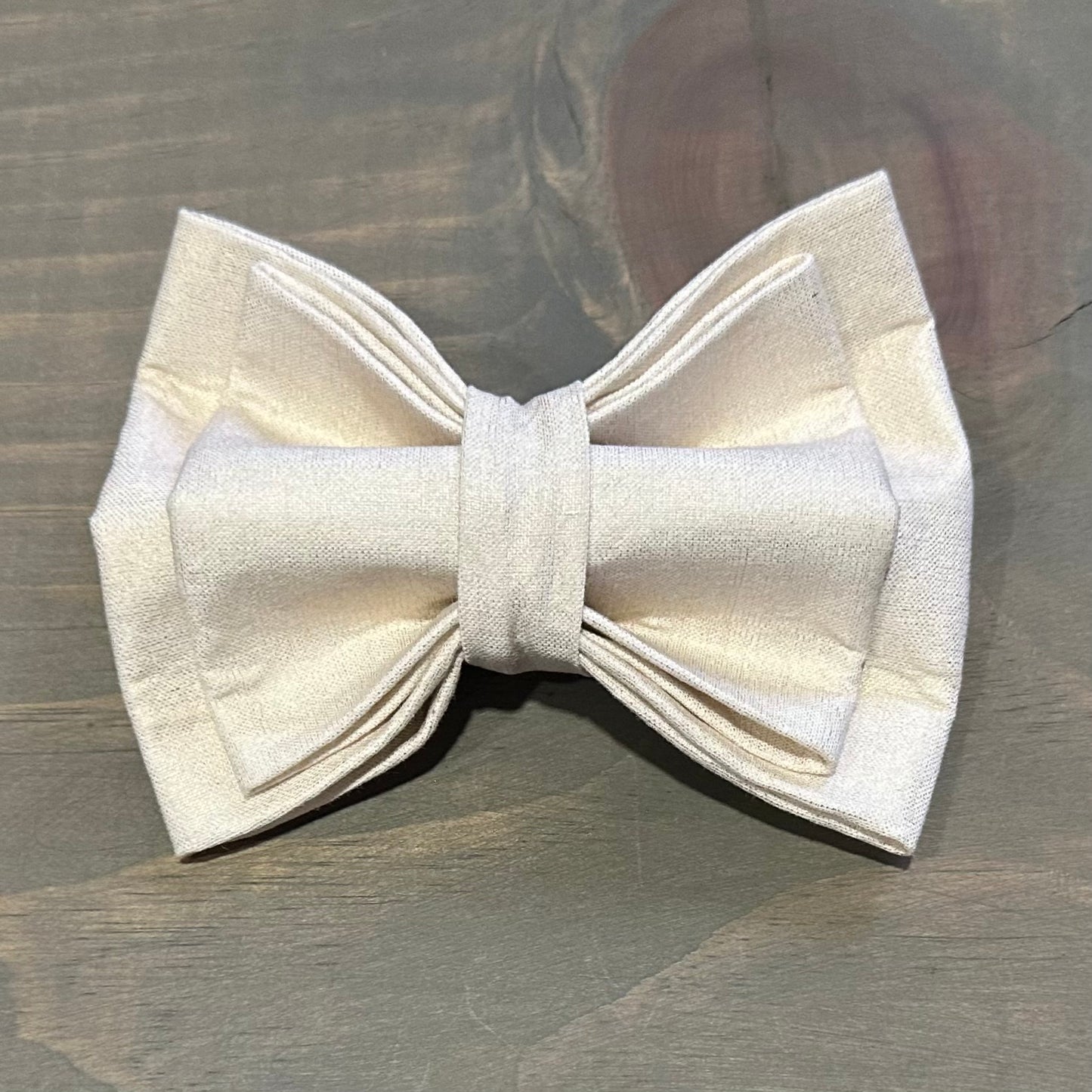 Champagne Wishes Bow Tie