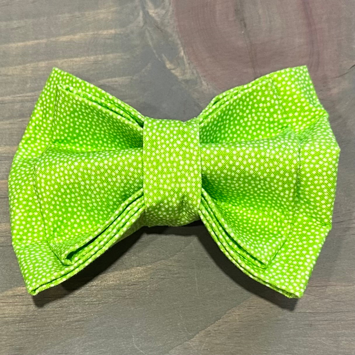 Speckled Lime Bow Tie