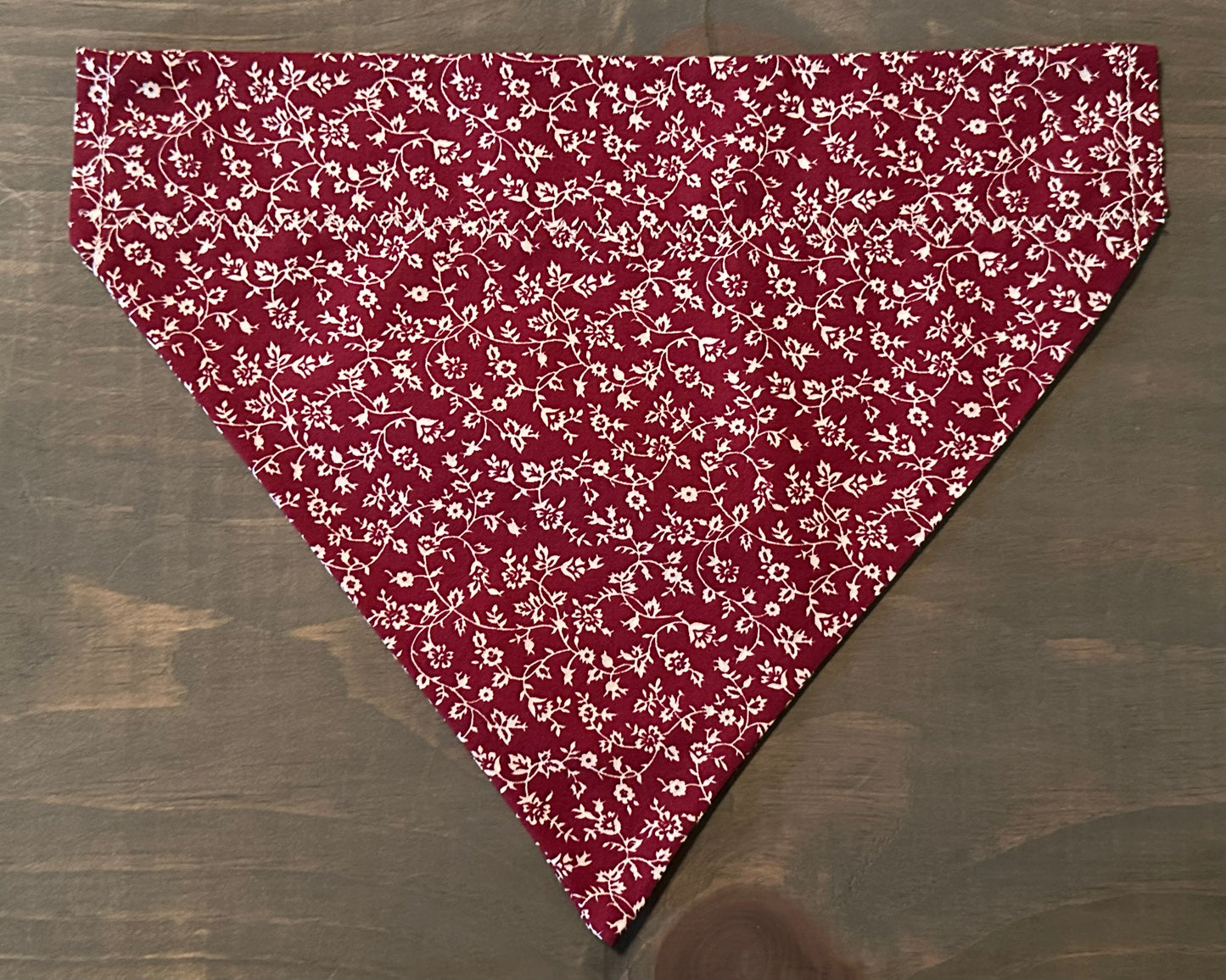 Vines on Wine Over the Collar Bandana