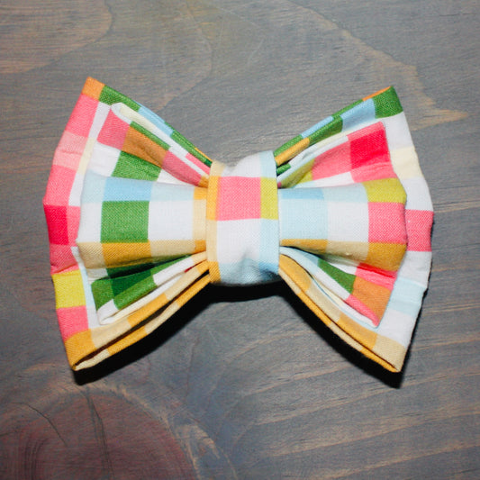 Bright Plaid Bow Tie