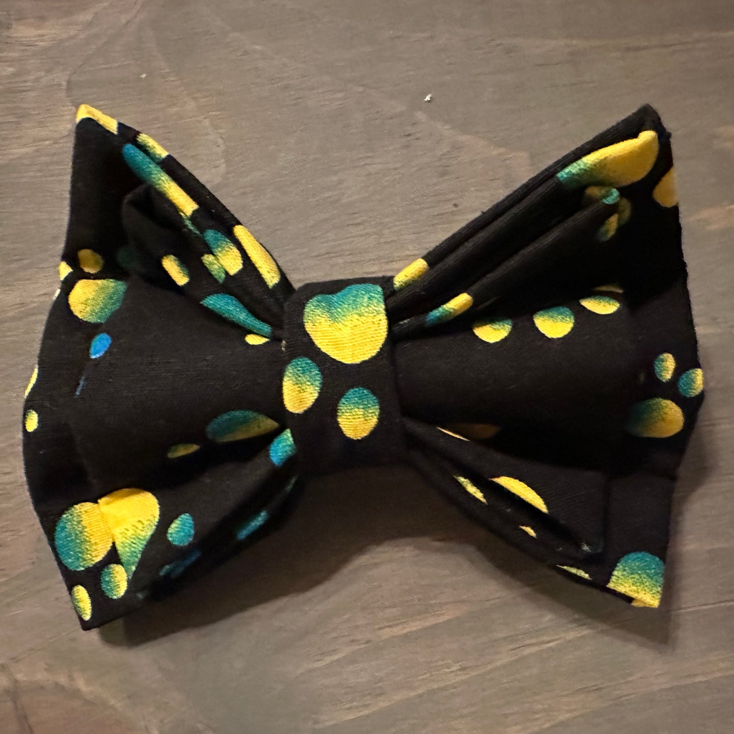 Green Ombre Paw Prints Bow Tie