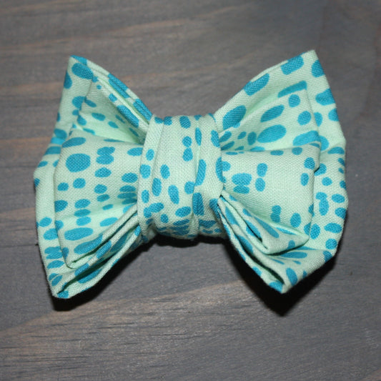 Funky Blue Dots Bow Tie